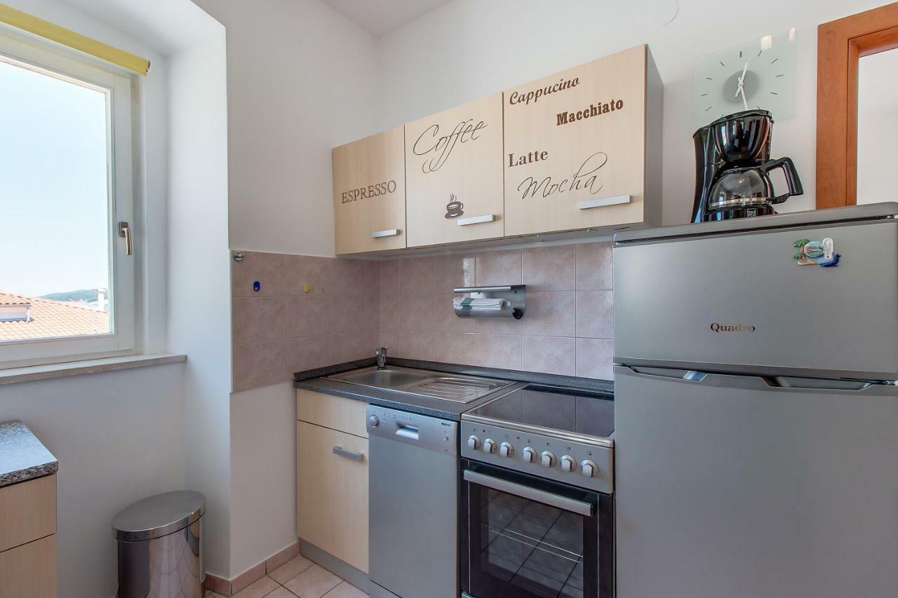 Apartments Bellus Mare Mali Lošinj Екстериор снимка