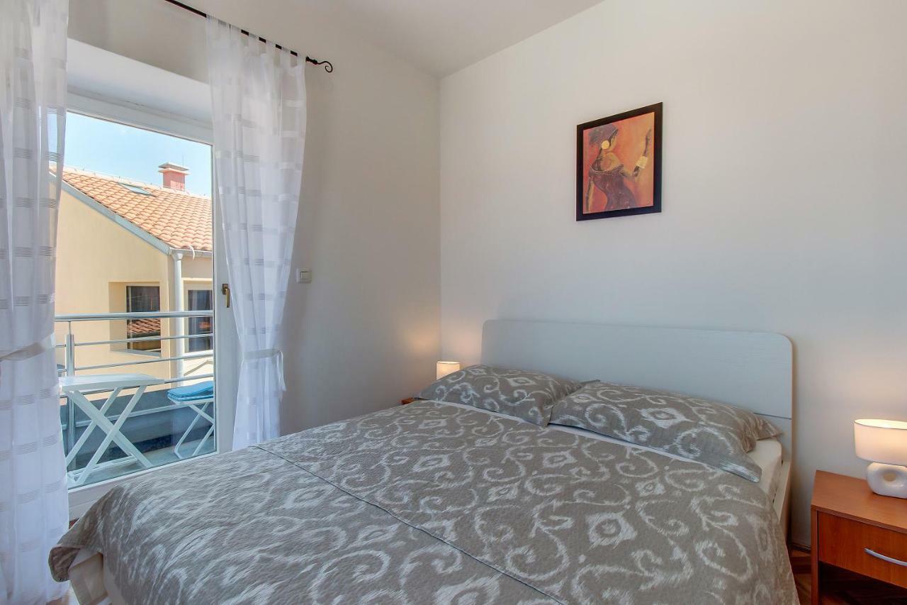 Apartments Bellus Mare Mali Lošinj Екстериор снимка